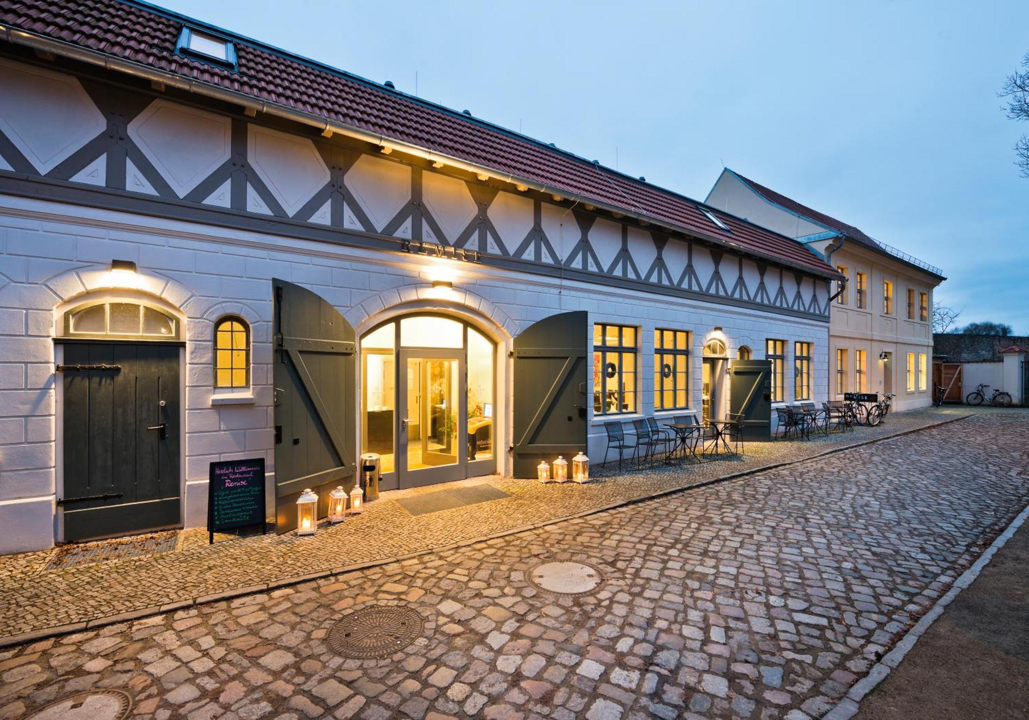 Hotel Brandenburger Dom Brandenburg  المظهر الخارجي الصورة